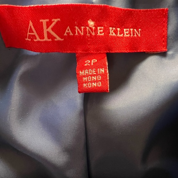 Anne Klein 2 piece pinstripe black suit 2P with 4P pants - Picture 9 of 16